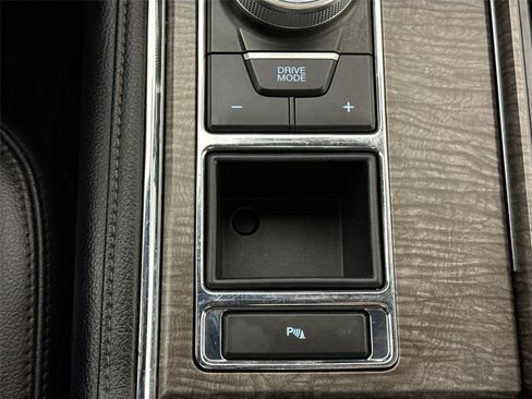 Used 2019 Ford Expedition Max Limited image 29