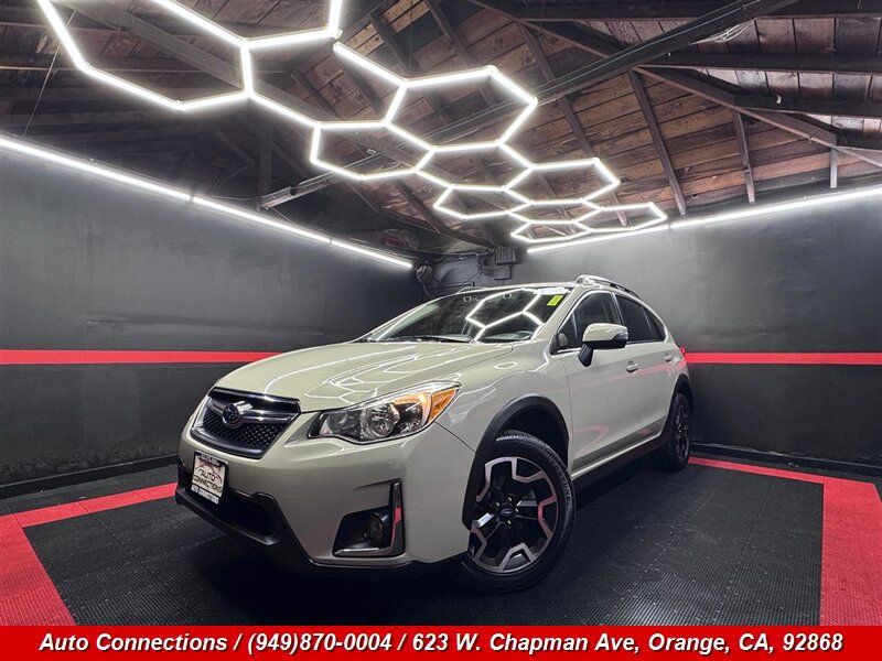 Used 2017 Subaru Crosstrek 2.0i Limited AWD/4WD image 2