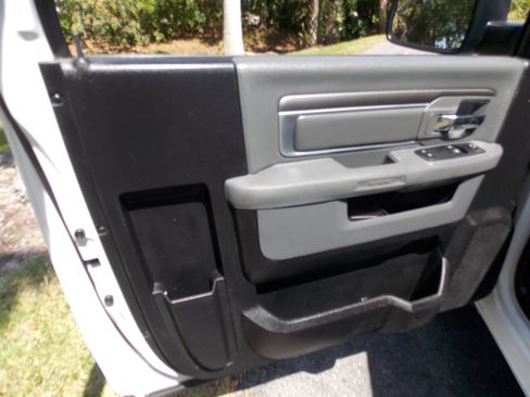 Used 2016 RAM 1500 Tradesman w/ Power & Remote Entry Group image 17