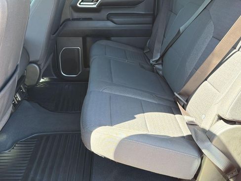 Used 2022 Chevrolet Silverado 1500 LT image 14