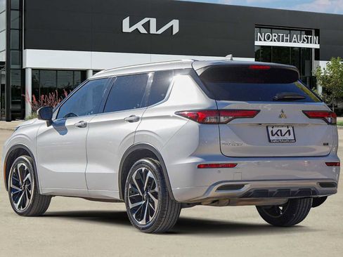 Used 2022 Mitsubishi Outlander SEL image 5