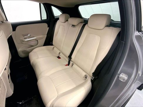 Certified 2023 Mercedes-Benz GLA 250 image 17