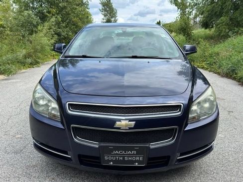 Used 2009 Chevrolet Malibu LT FWD image 3