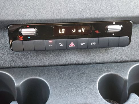 Used 2025 Mercedes-Benz Sprinter 3500 image 15