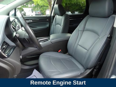 Used 2019 Buick Enclave Essence AWD/4WD image 10