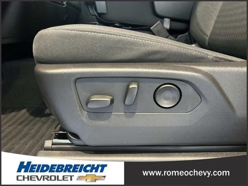 Used 2024 Chevrolet Silverado 1500 LT AWD/4WD image 14