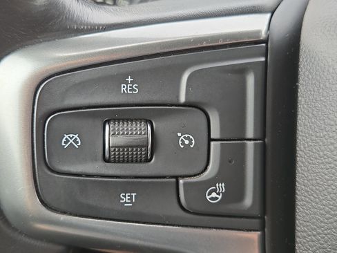 Used 2021 Chevrolet Silverado 1500 LT Trail Boss w/ Convenience Package II image 26