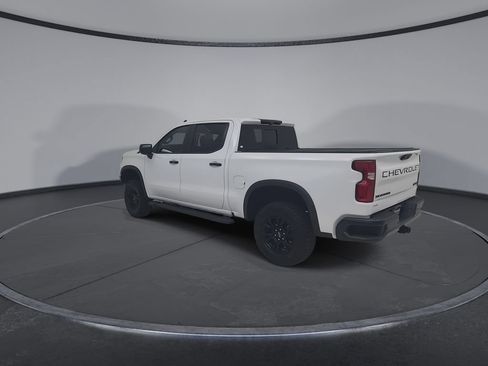 Used 2025 Chevrolet Silverado 1500 ZR2 w/ Technology Package AWD/4WD image 11
