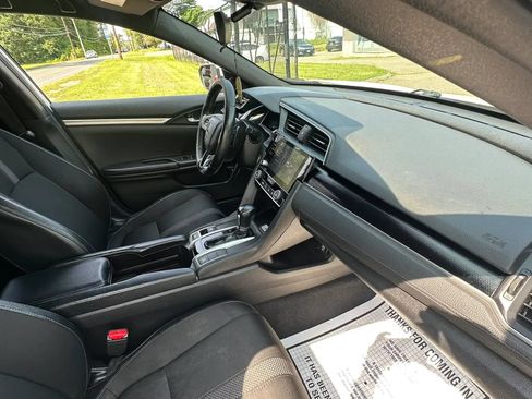 Used 2019 Honda Civic Sport image 33