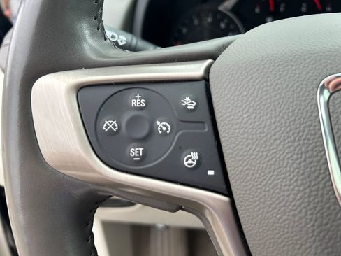 Used 2020 GMC Terrain Denali w/ Denali Premium Package image 16