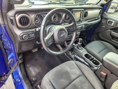 Used 2019 Jeep Wrangler Unlimited Sport S AWD/4WD image 8