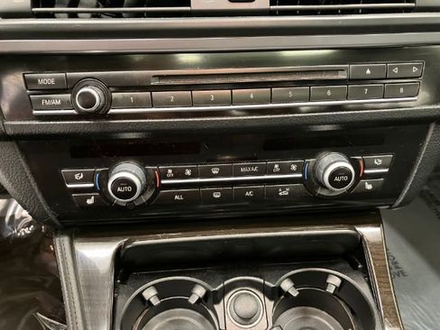 Used 2013 BMW 535i . image 22