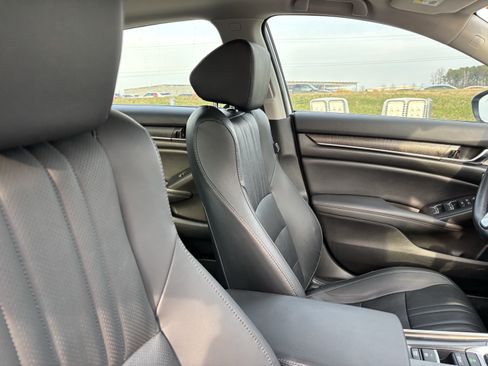Used 2021 Honda Accord EX-L image 35