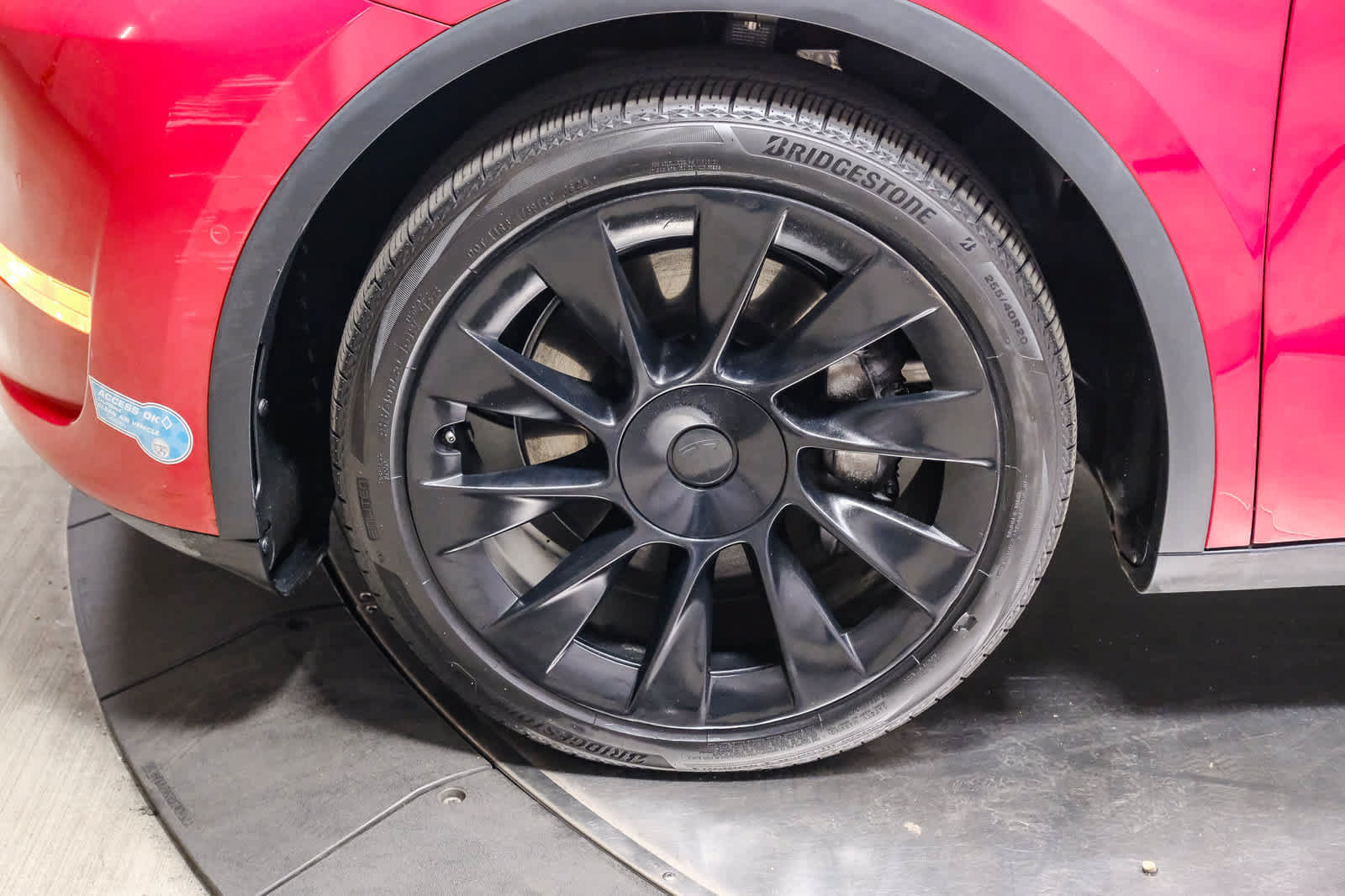 Used 2022 Tesla Model Y Long Range AWD/4WD image 10