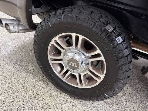 Used 2015 Ford F250 King Ranch w/ FX4 Off-Road Package AWD/4WD image 48