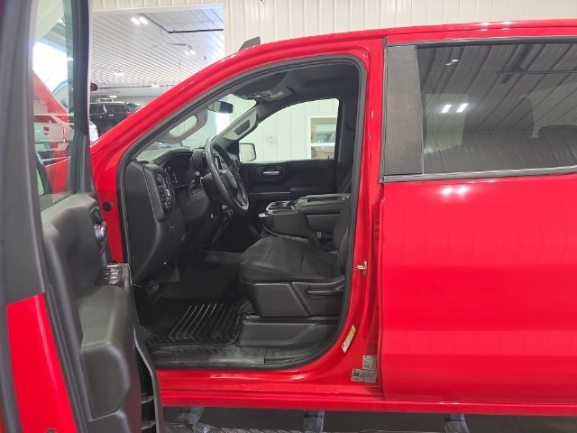 Used 2020 Chevrolet Silverado 1500 Custom Trail Boss w/ Custom Convenience Package AWD/4WD image 22