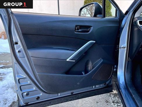 Certified 2022 Toyota Corolla Cross LE image 22