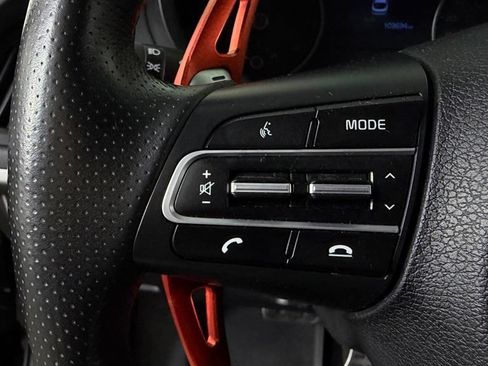 Used 2018 Kia Stinger GT AWD/4WD image 16