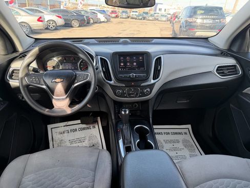 Used 2021 Chevrolet Equinox LT image 16