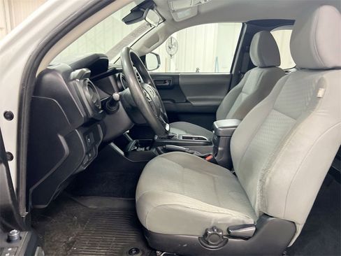 Used 2021 Toyota Tacoma SR image 18