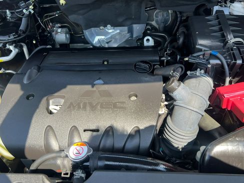 Used 2021 Mitsubishi Outlander Sport ES FWD image 31