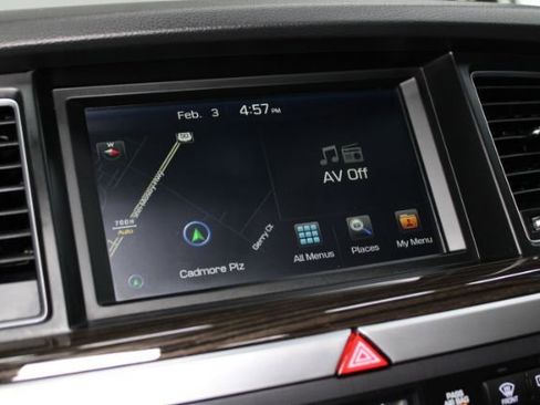 Used 2015 Hyundai Genesis 3.8 w/ Option Group 03 image 17