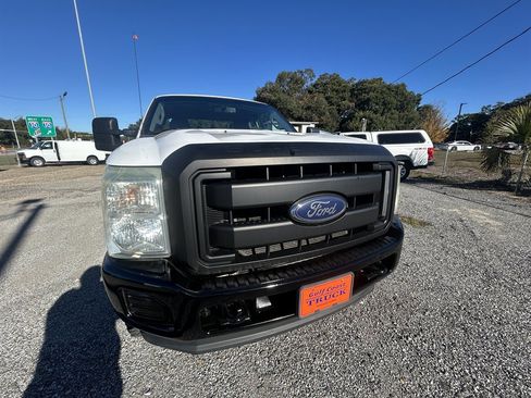 Used 2014 Ford F250 XL image 3