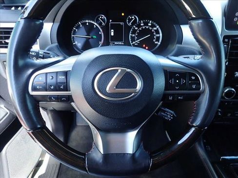 Used 2023 Lexus GX 460 Luxury w/ Sport Design Package AWD/4WD image 15
