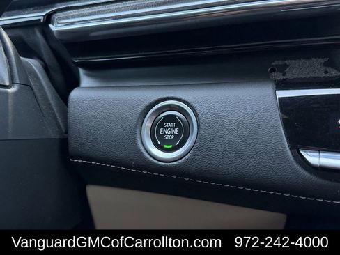 Used 2021 Cadillac Escalade Premium Luxury AWD/4WD image 26