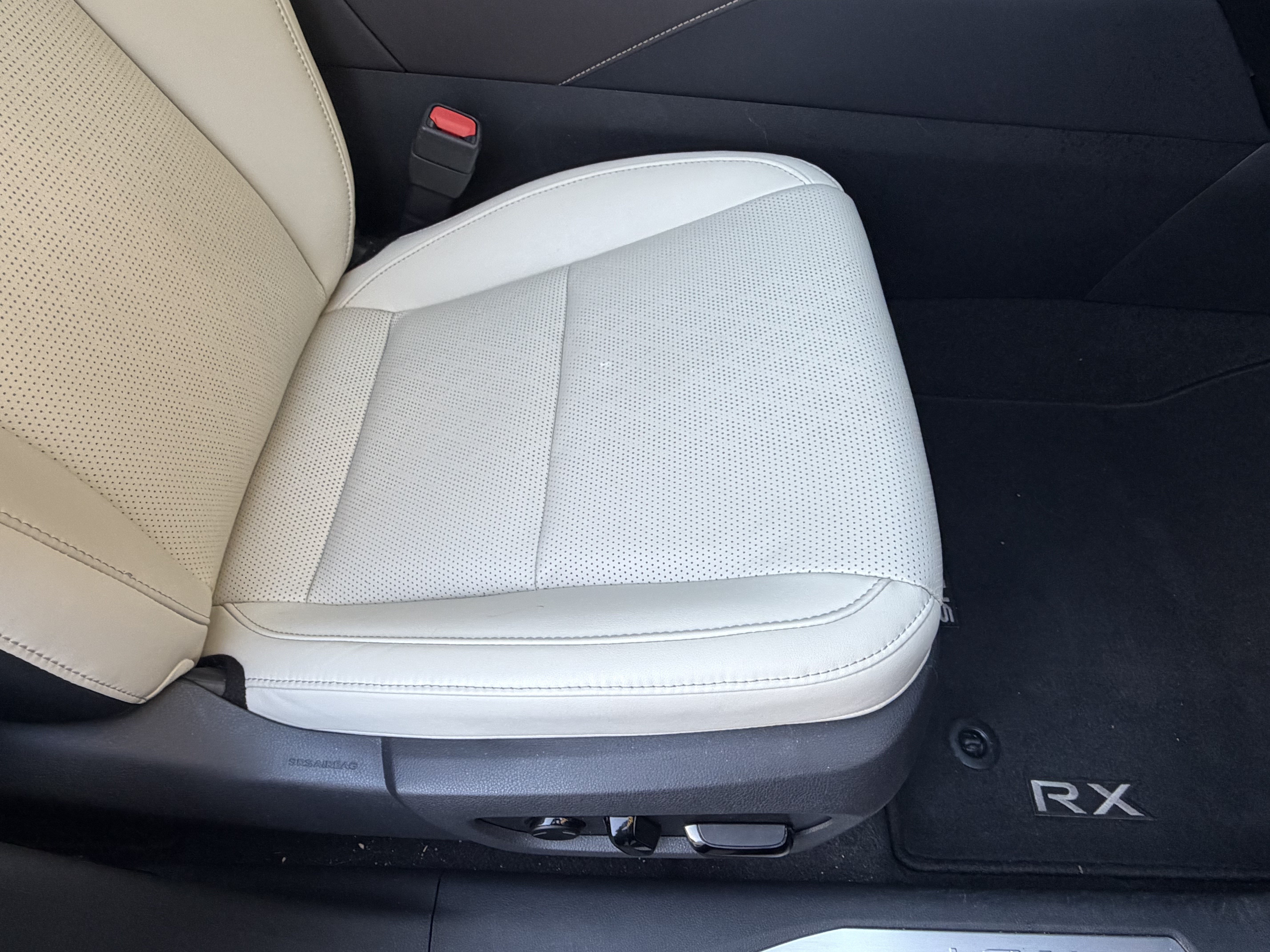 Certified 2024 Lexus RX 350 Premium Plus w/ Convenience Package AWD/4WD image 40