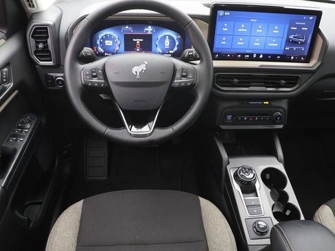 Used 2025 Ford Bronco Sport Big Bend w/ Convenience Package image 13