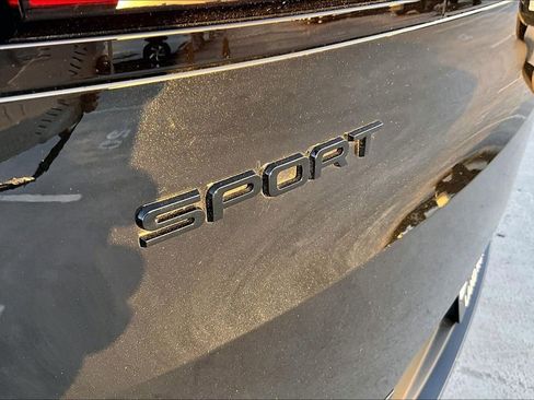Certified 2025 Land Rover Range Rover Sport SE AWD/4WD image 22