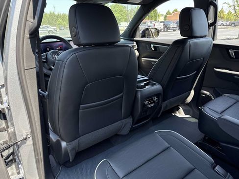 New 2026 Buick Enclave Sport Touring w/ Power Package FWD image 20