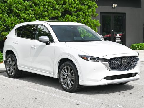 Certified 2024 MAZDA CX-5 Signature AWD/4WD image 3