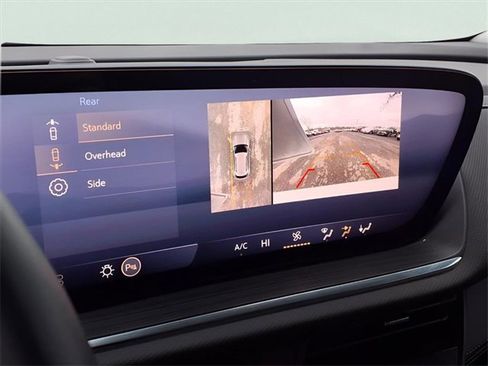 Used 2025 Buick Envision Preferred image 10