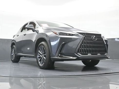 Used 2024 Lexus NX 250 FWD w/ Cold Area Package image 62