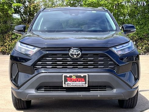 Used 2024 Toyota RAV4 XLE image 7