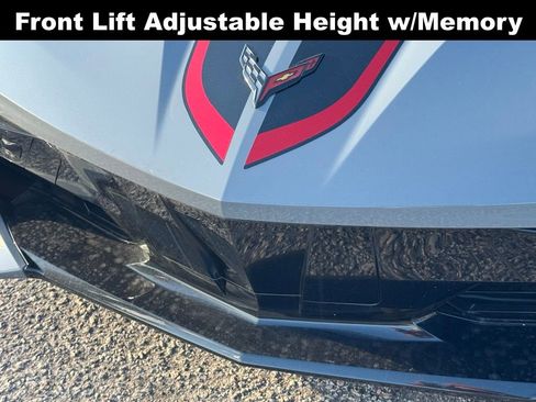 Used 2024 Chevrolet Corvette Stingray Premium Conv w/ Battery Protection Package image 9