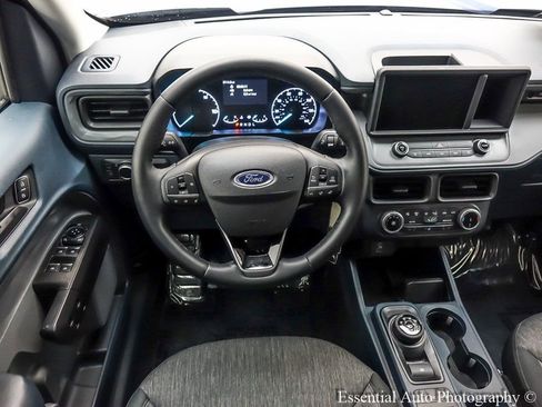 Used 2023 Ford Maverick XLT w/ XLT Luxury Package image 13