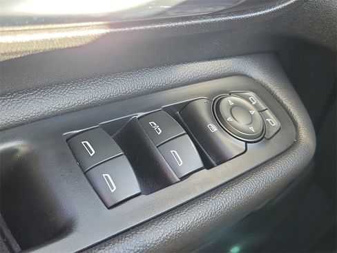 Used 2020 GMC Terrain SLT image 15