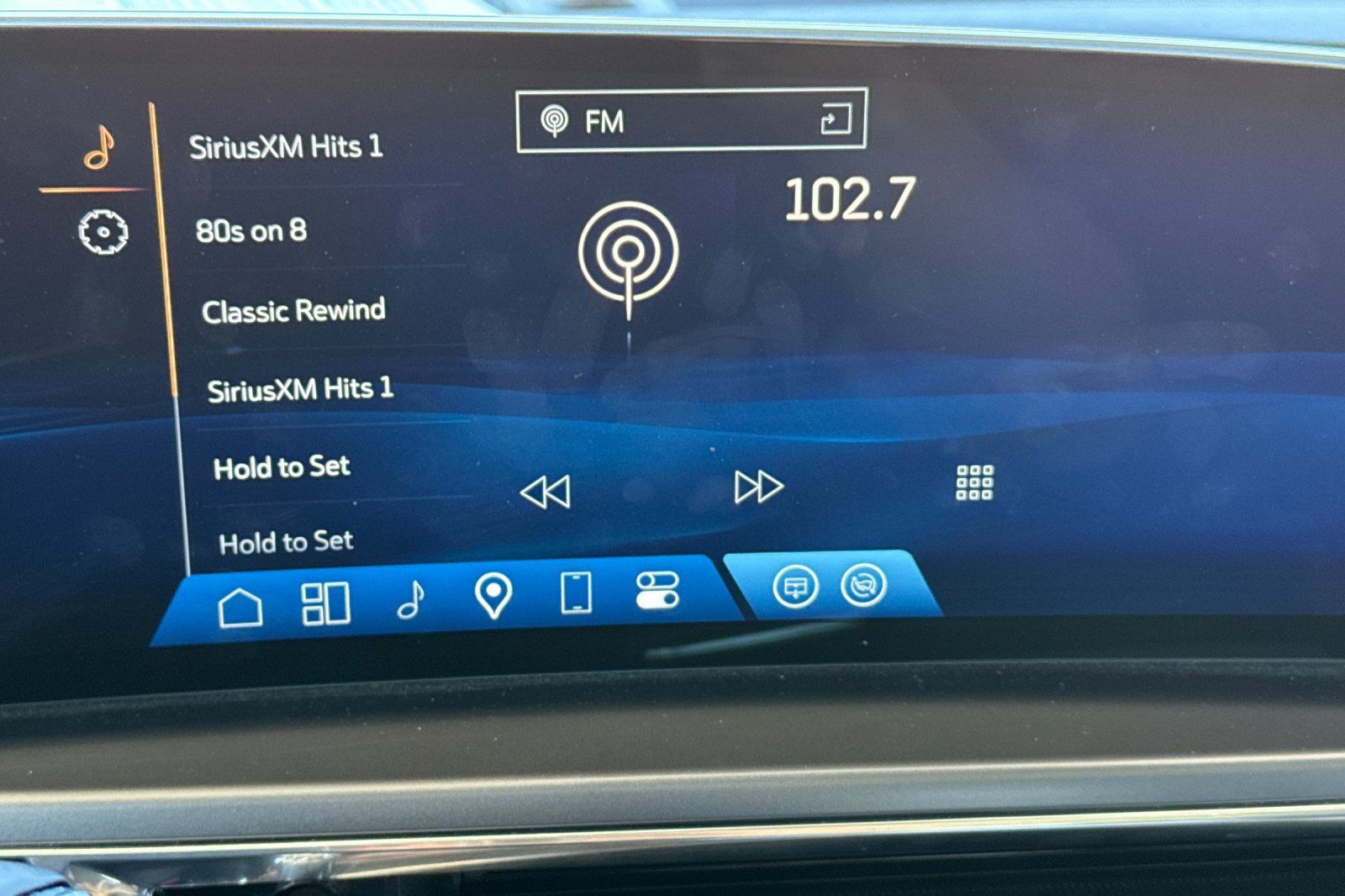 Used 2024 Cadillac Lyriq Tech AWD/4WD image 30