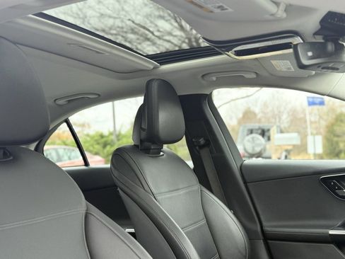 Used 2022 Mercedes-Benz C 300 Sedan image 25