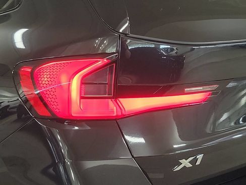 Certified 2023 BMW X1 xDrive28i w/ M Sport Package AWD/4WD image 30