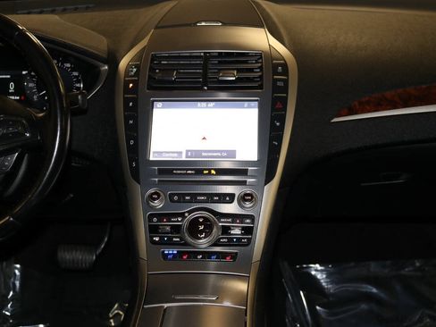 Used 2020 Lincoln MKZ Reserve w/ Elements Package FWD image 23