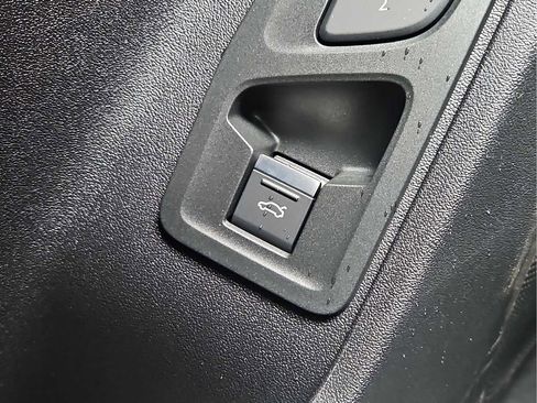 New 2026 Audi Q3 quattro 2.0T AWD/4WD image 21