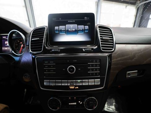 Used 2018 Mercedes-Benz GLS 550 GLS 550 image 16