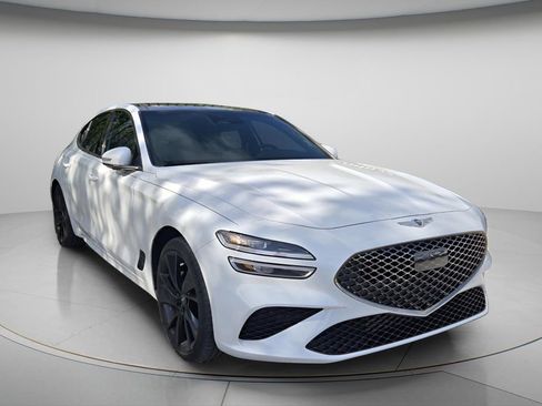 Used 2023 Genesis G70 3.3T w/ Sport Advanced Package image 4