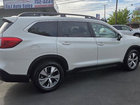 Used 2022 Subaru Ascent Premium w/ Convenience Package image 7