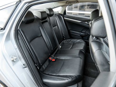 Used 2017 Honda Civic Touring image 33