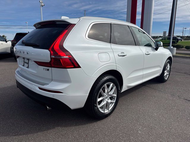 Used 2020 Volvo XC60 T5 Momentum w/ Protection Package Premier AWD/4WD image 5